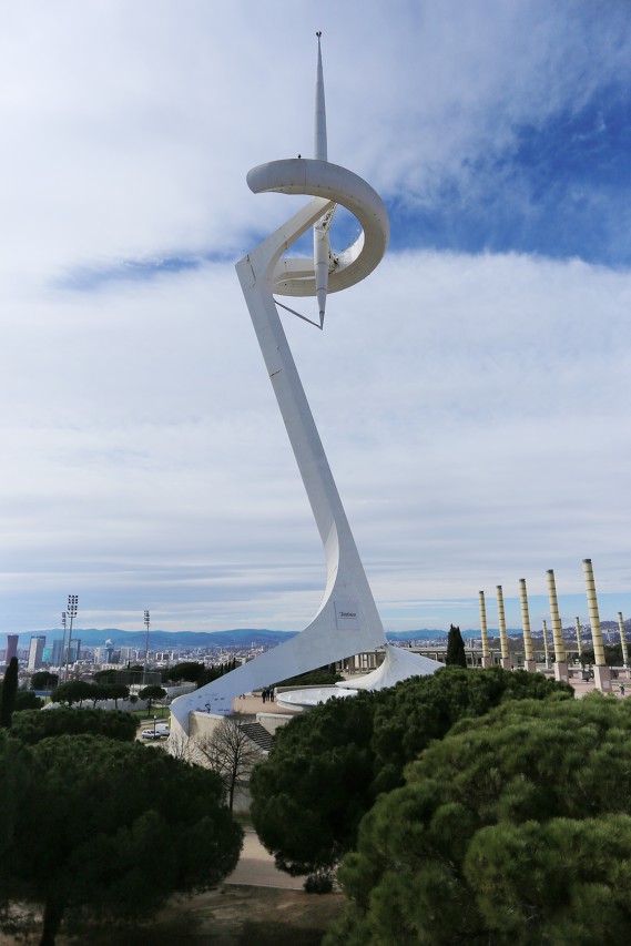 Телекоммуникационная башня Монжуик (Torre de telecomunicaciones de Montjuic), Барселона